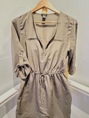 Rue21 Gray Jacket with Black Label
